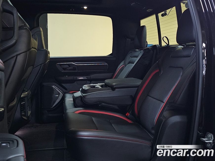 Dodge Ram Pick Up 2025