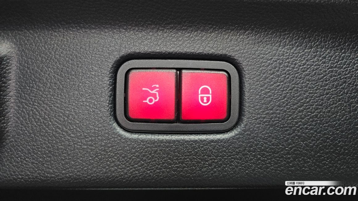 Mercedes-Benz S-Class 2026