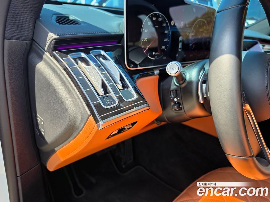 Mercedes-Benz S-Class 2024