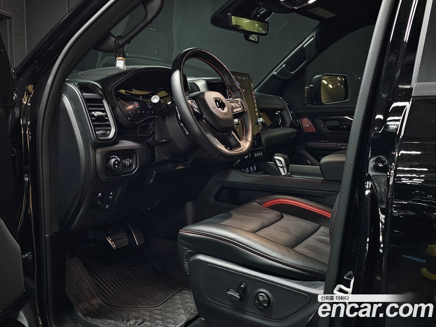 Dodge Ram Pick Up 2025