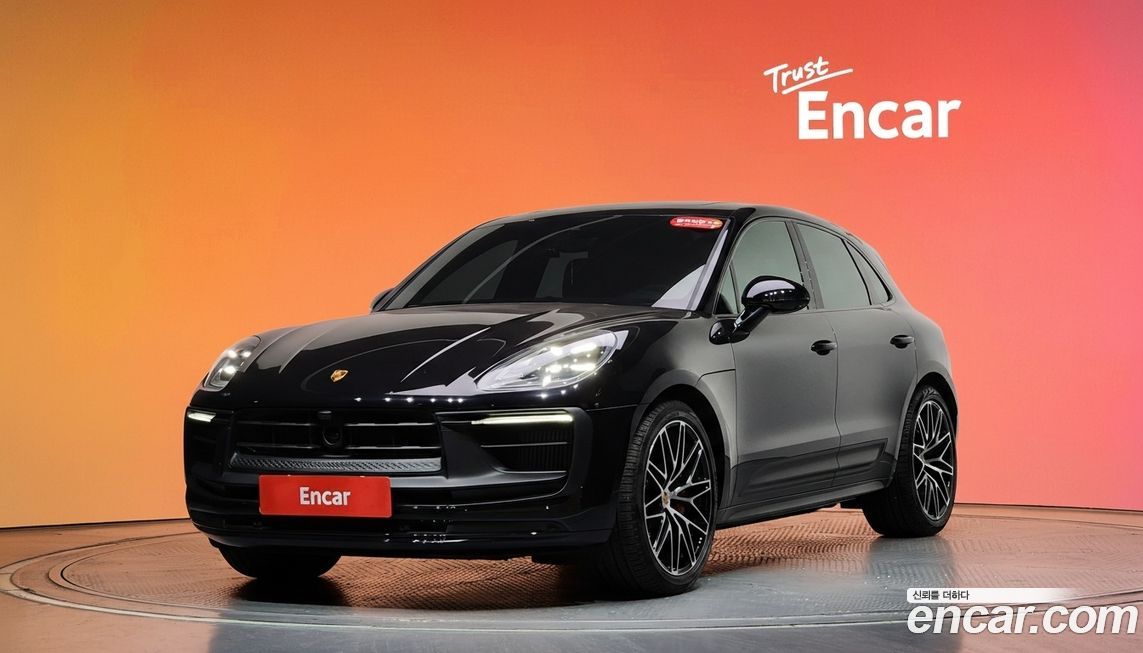 Porsche Macan 2022