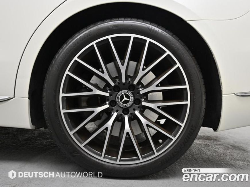 Mercedes-Benz S-Class 2022