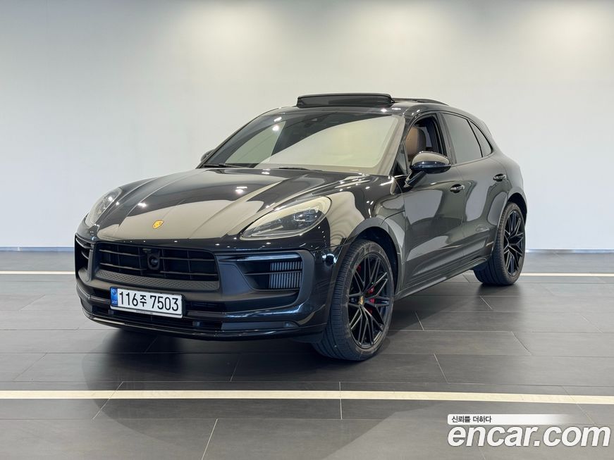 Porsche Macan 2022