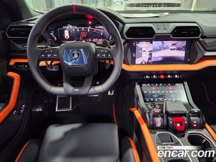 Lamborghini Urus 2025