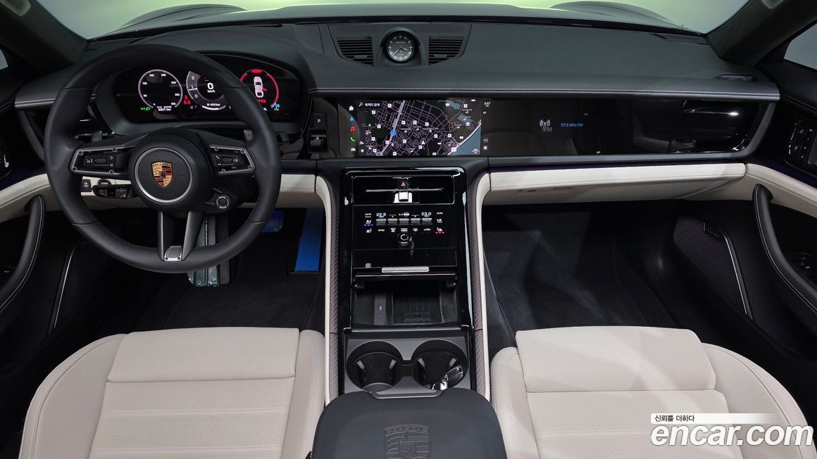 Porsche Panamera 2025