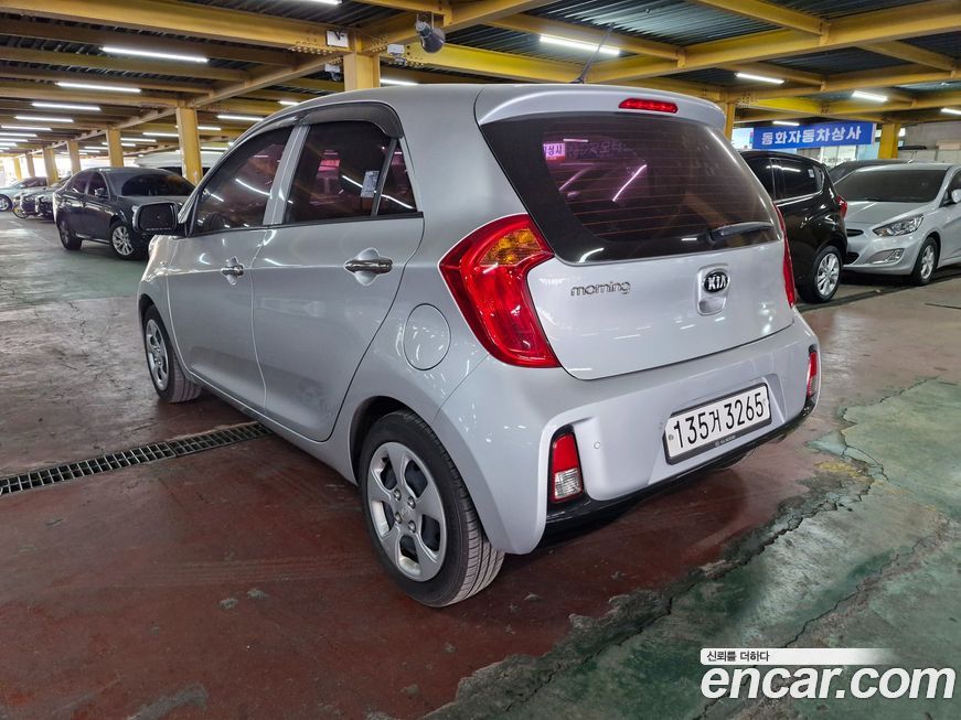 Kia morning 2016