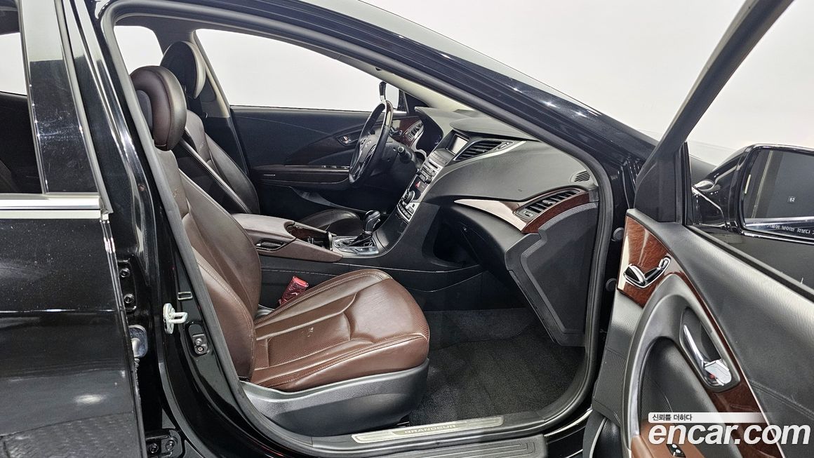 Hyundai Grandeur 2016