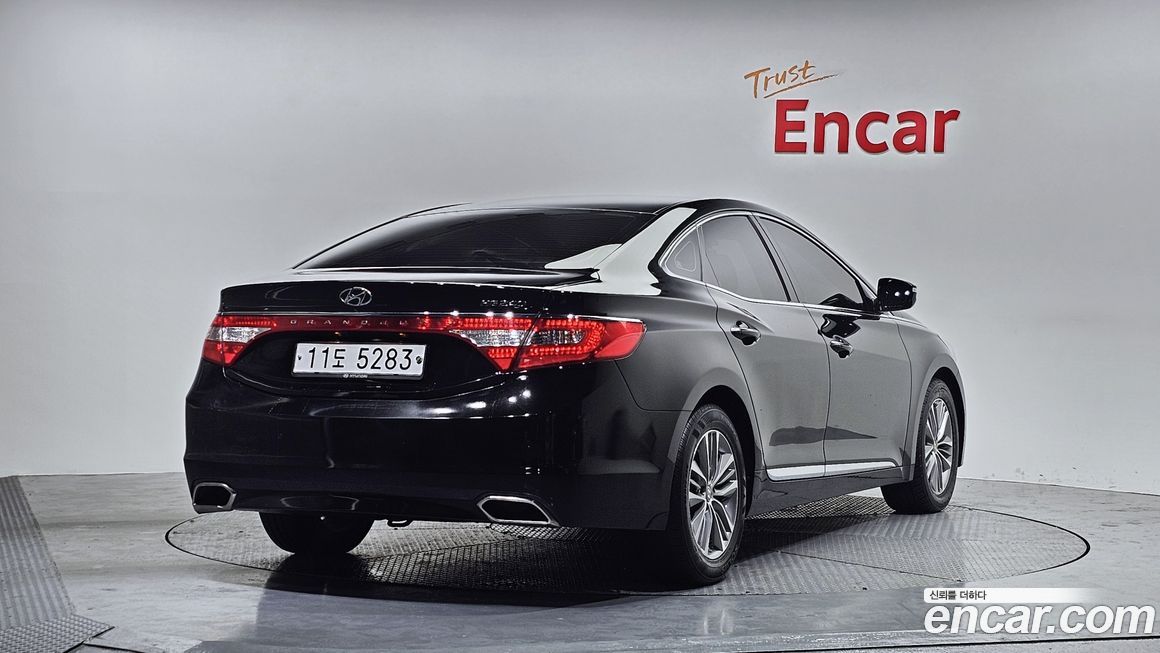 Hyundai Grandeur 2016