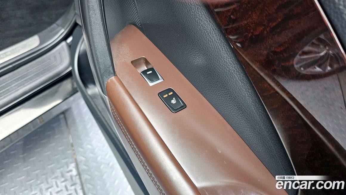 Hyundai Grandeur 2016