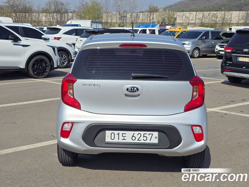 Kia morning 2017