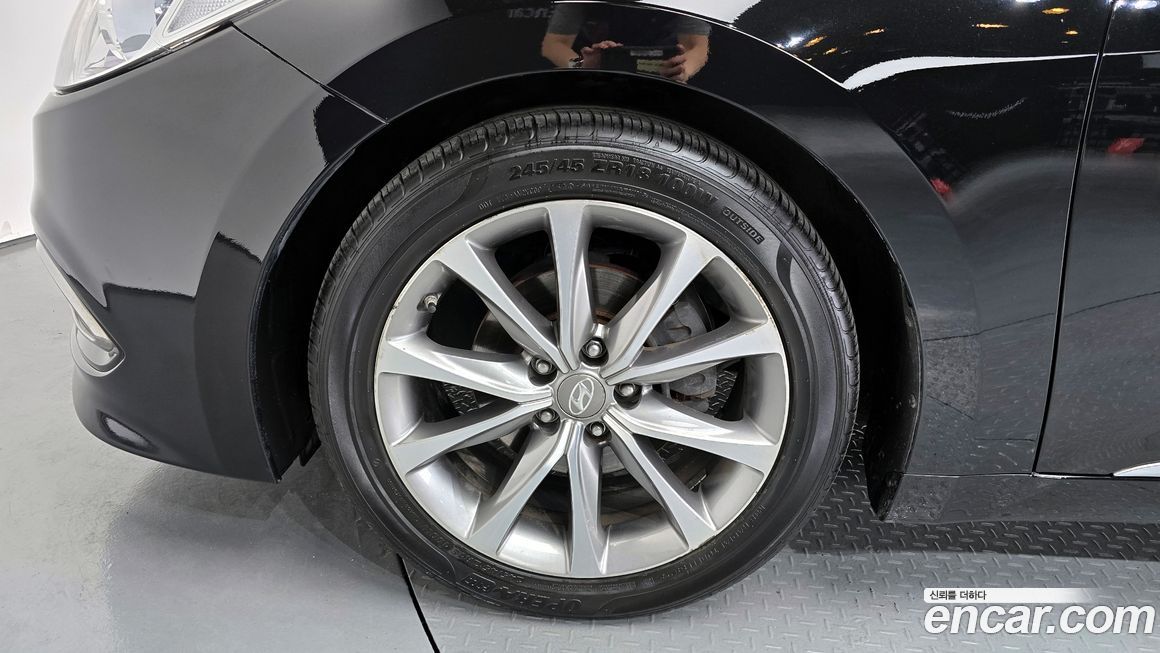 Hyundai Grandeur 2015