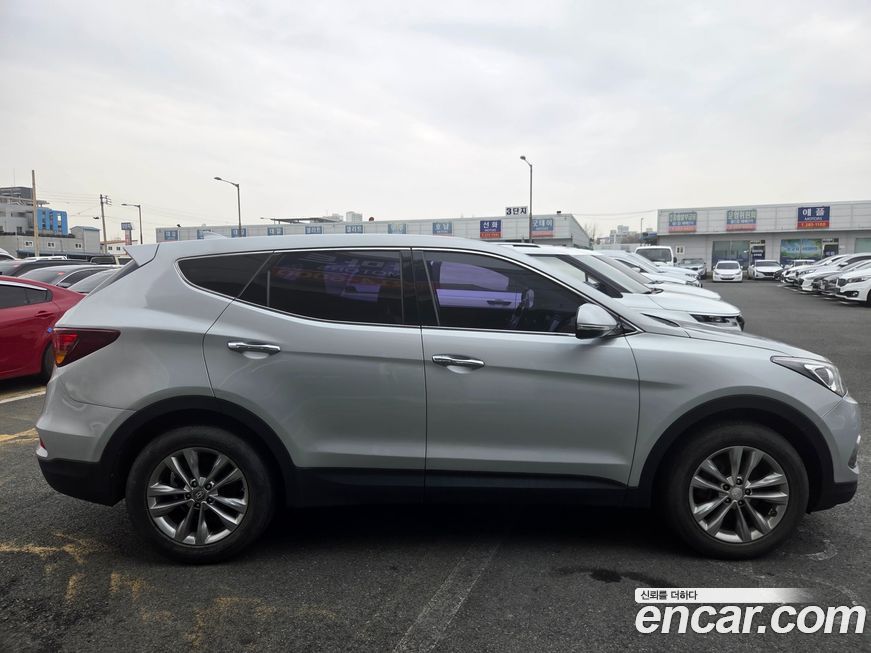 Hyundai Santafe 2016