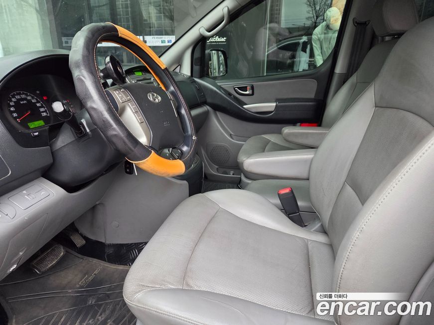 Hyundai Starex 2015