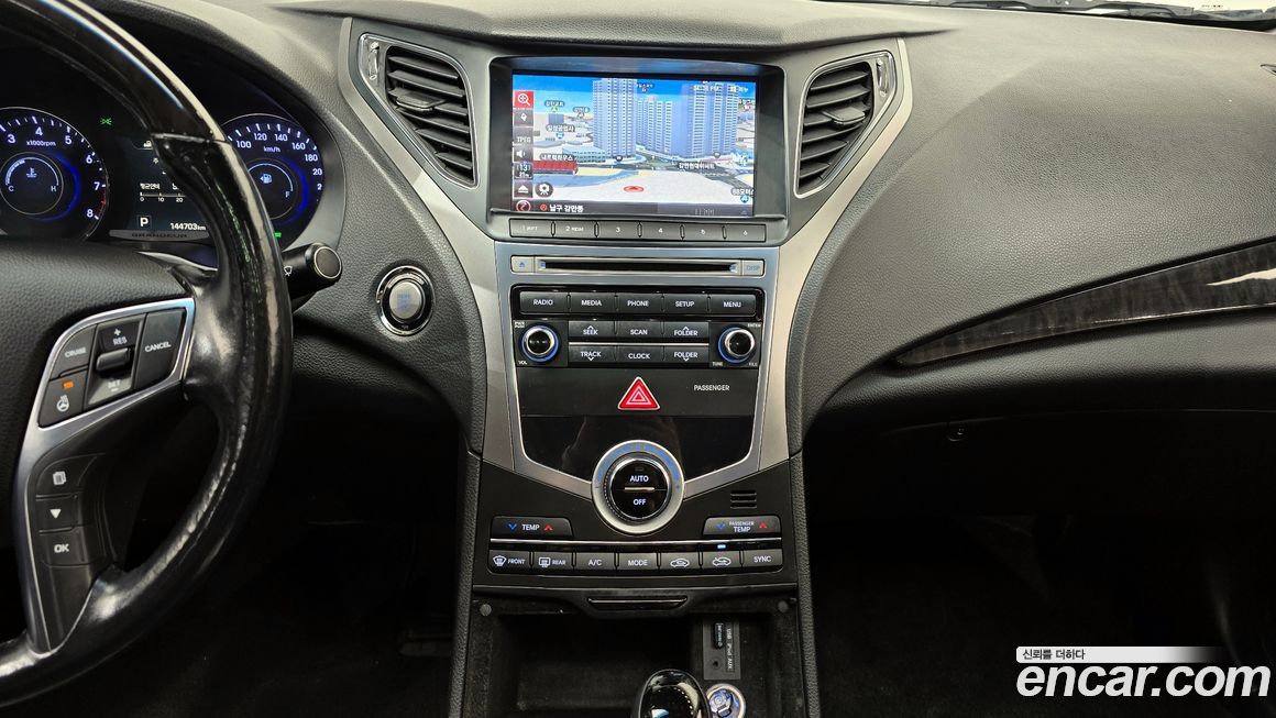 Hyundai Grandeur 2015