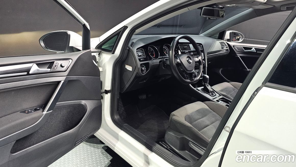 Volkswagen Golf 2014