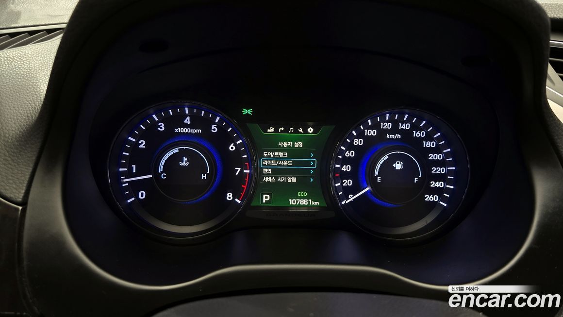 Hyundai Grandeur 2016