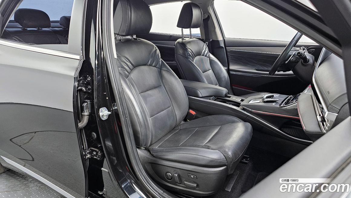 Hyundai Grandeur 2021