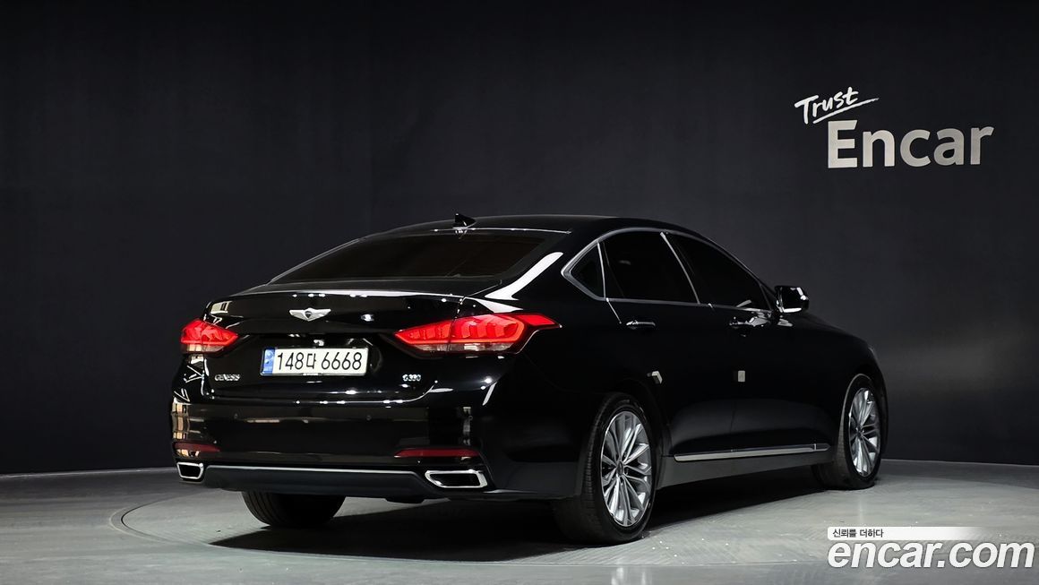 Hyundai Genesis 2016