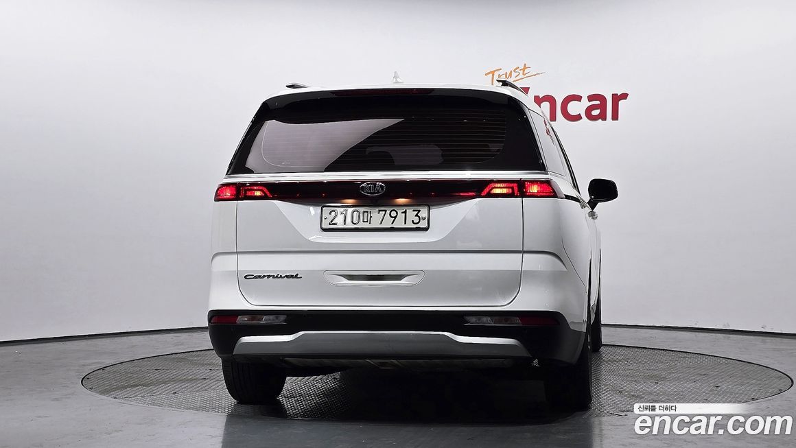 Kia Canival 2021