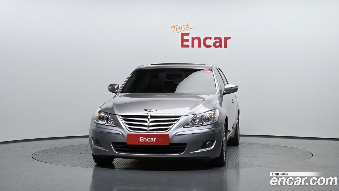 Hyundai Genesis 2010