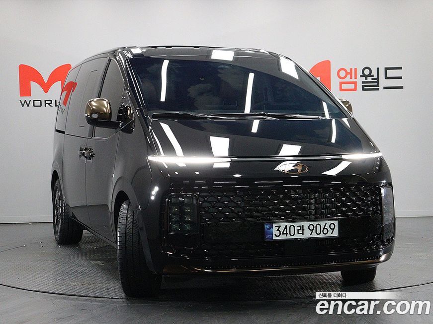 Hyundai Staria 2025