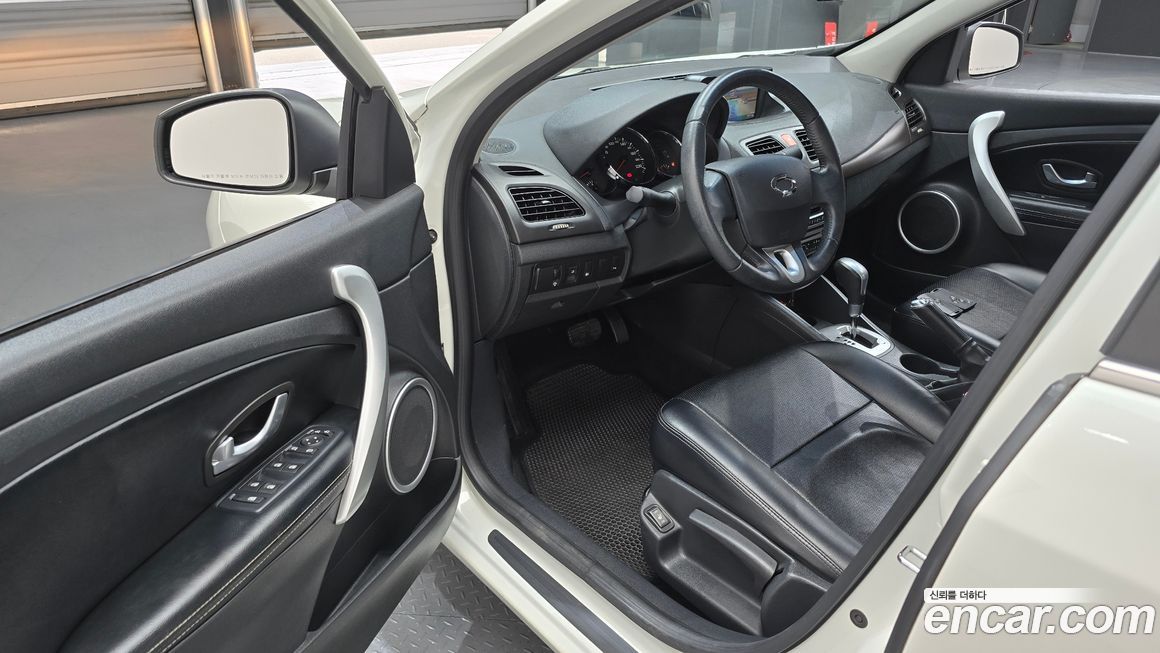 Renault-KoreaSamsung SM3 2010