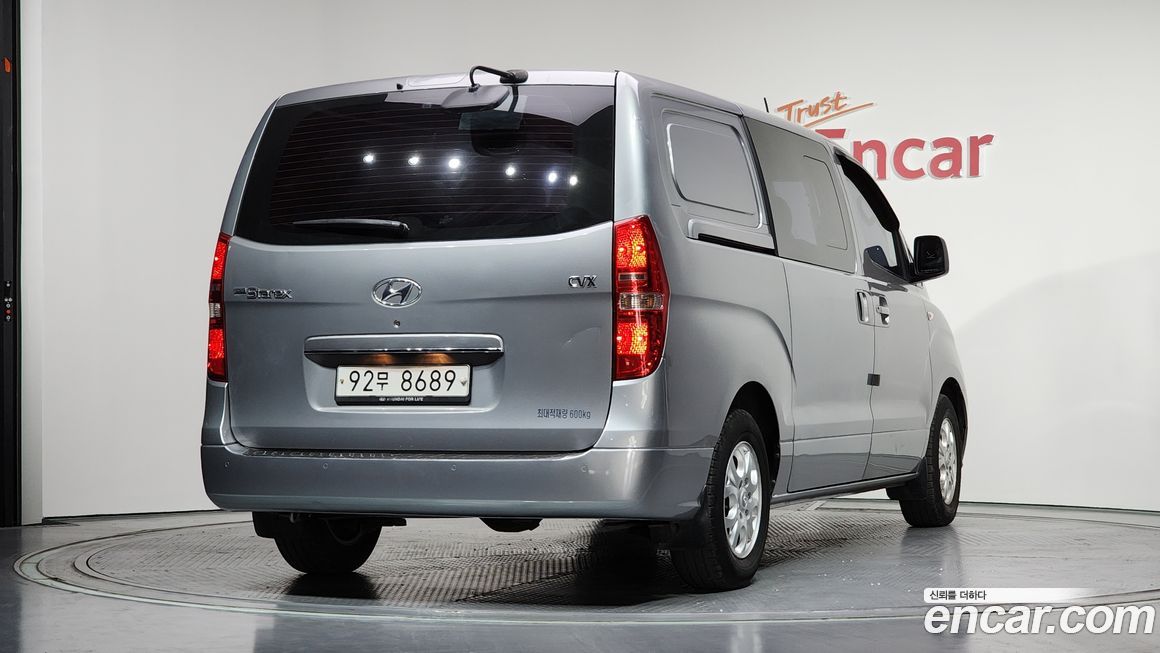 Hyundai Starex 2013