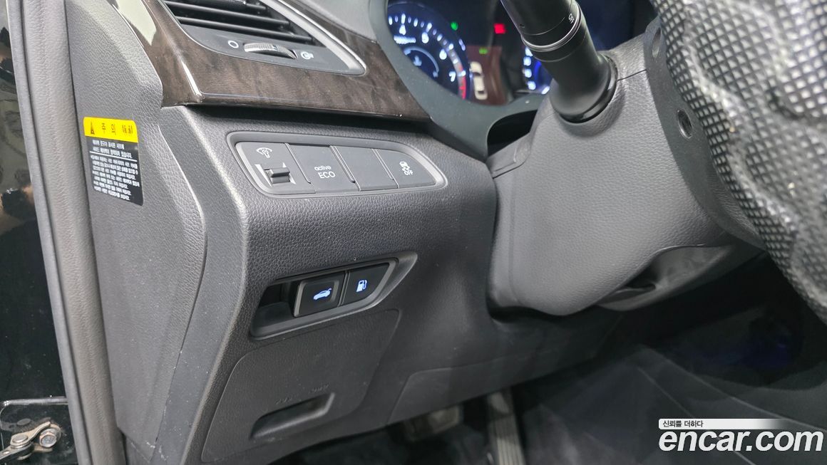 Hyundai Grandeur 2011