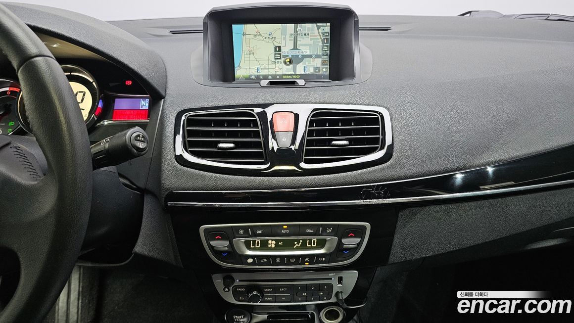 Renault-KoreaSamsung SM3 2016