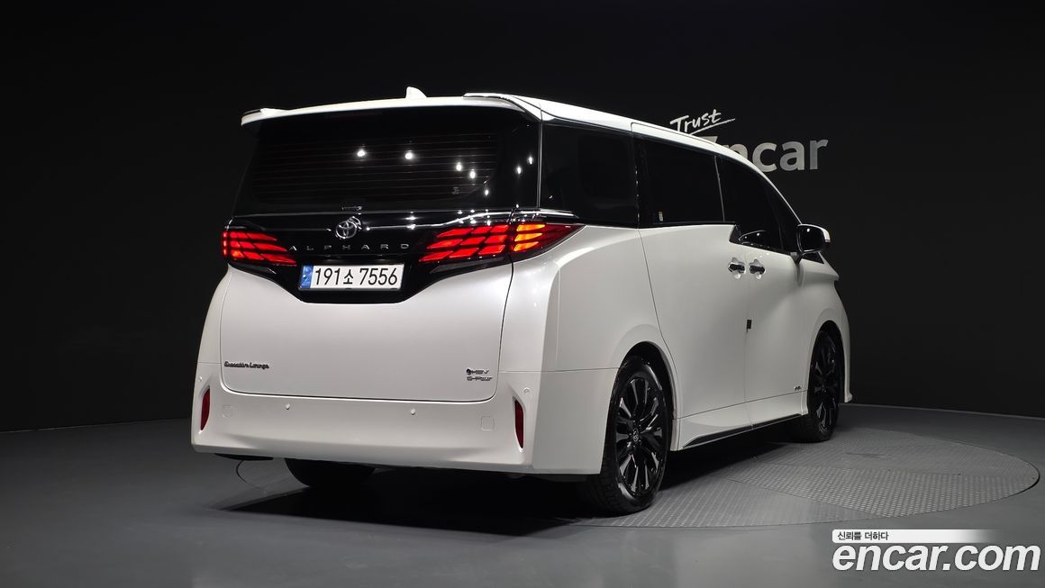 Toyota Alphard 2024