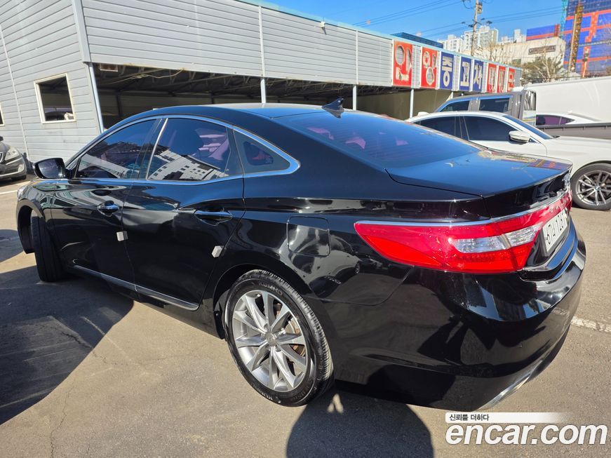 Hyundai Grandeur 2015