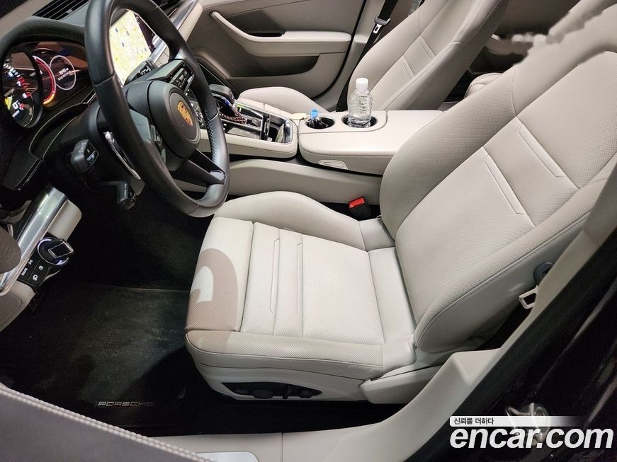 Porsche Panamera 2022