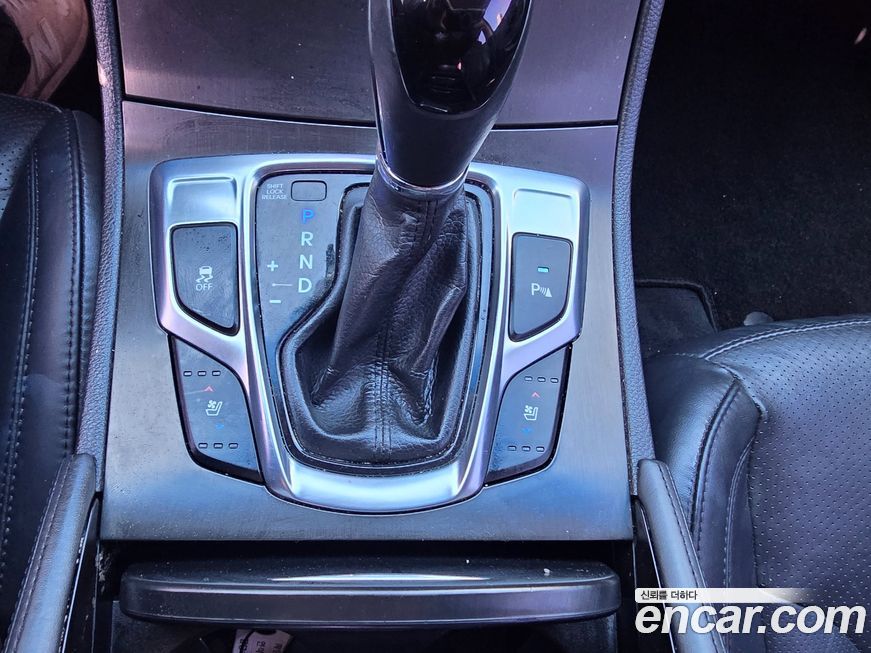 Hyundai Grandeur 2015