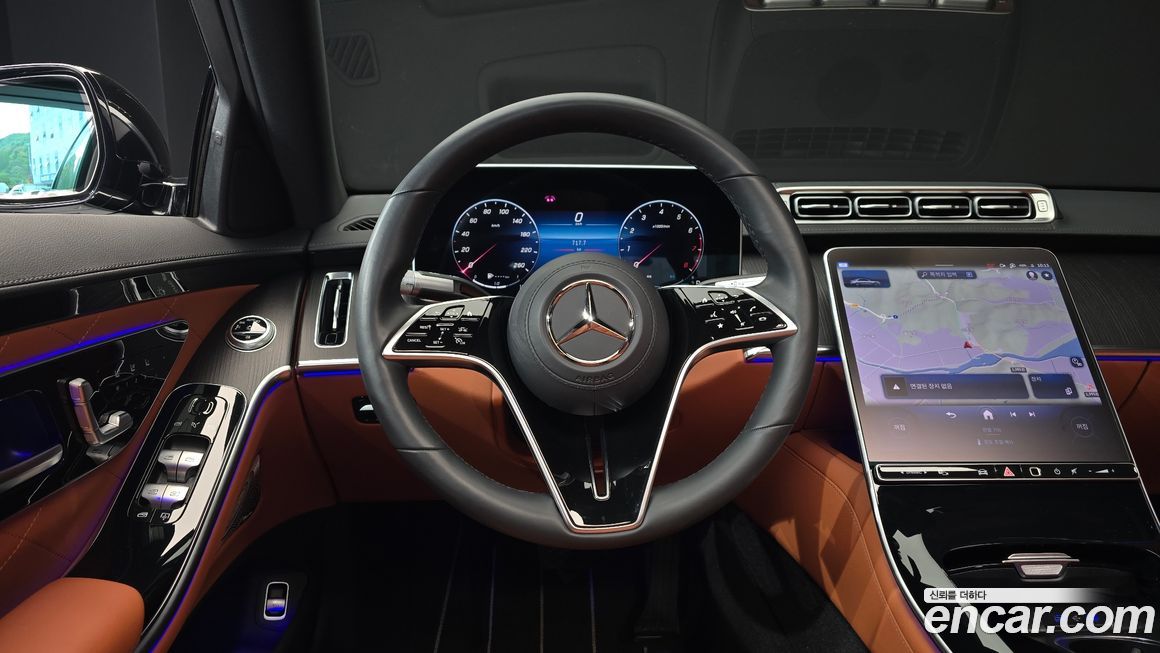 Mercedes-Benz S-Class 2023