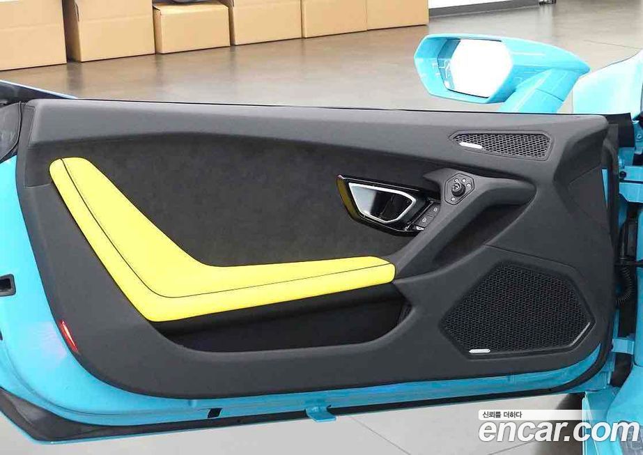 Lamborghini Huracan 2023