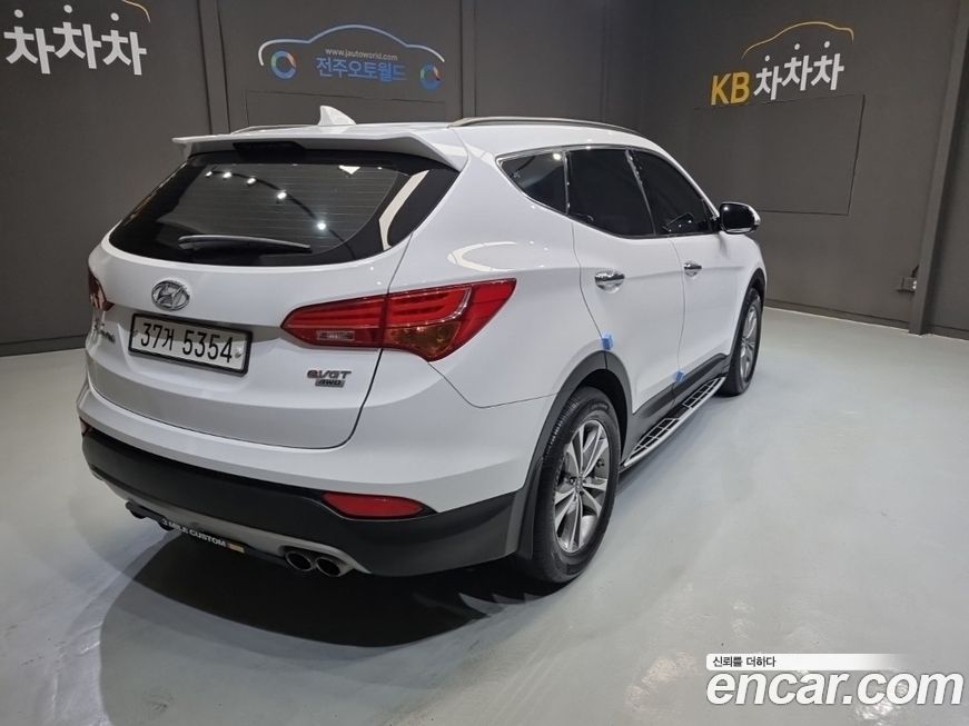 Hyundai Santafe 2015