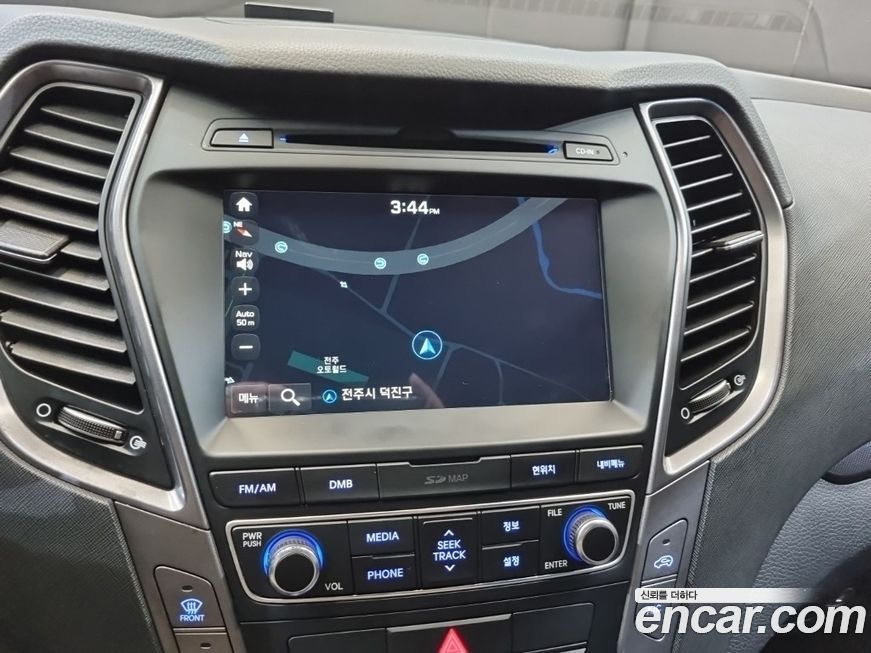 Hyundai Santafe 2015