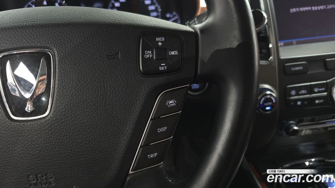 Hyundai Equus 2010