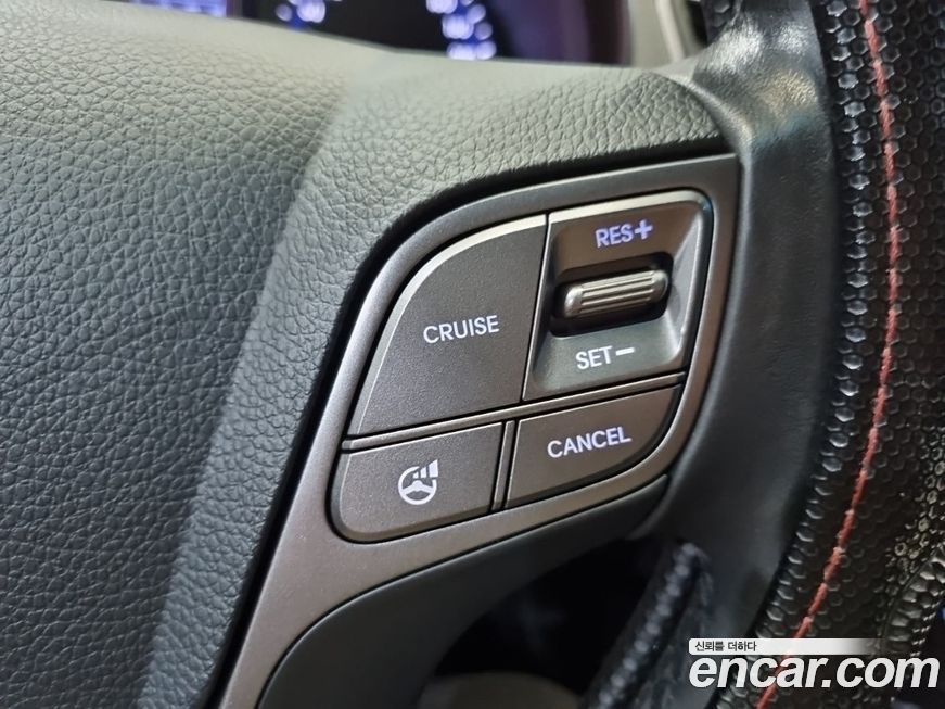 Hyundai Santafe 2015