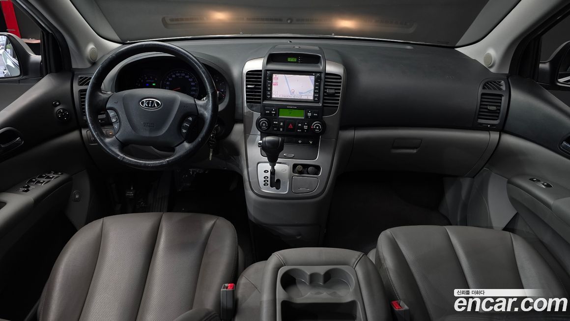 Kia Canival 2012