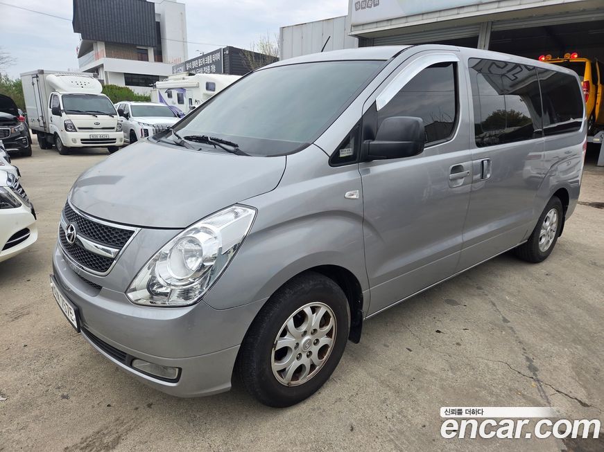 Hyundai Starex 2015