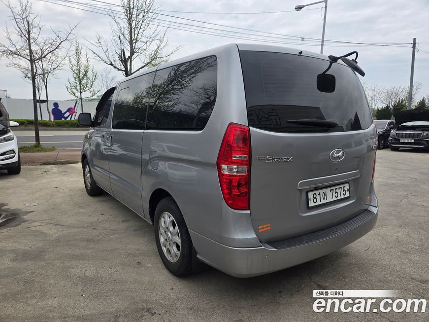 Hyundai Starex 2015