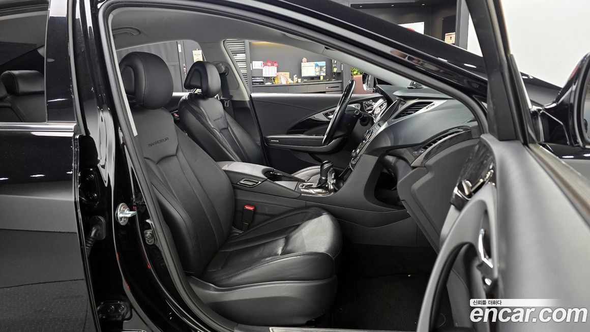 Hyundai Grandeur 2013