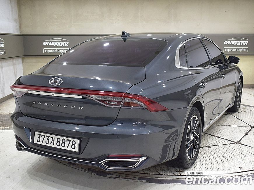 Hyundai Grandeur 2020