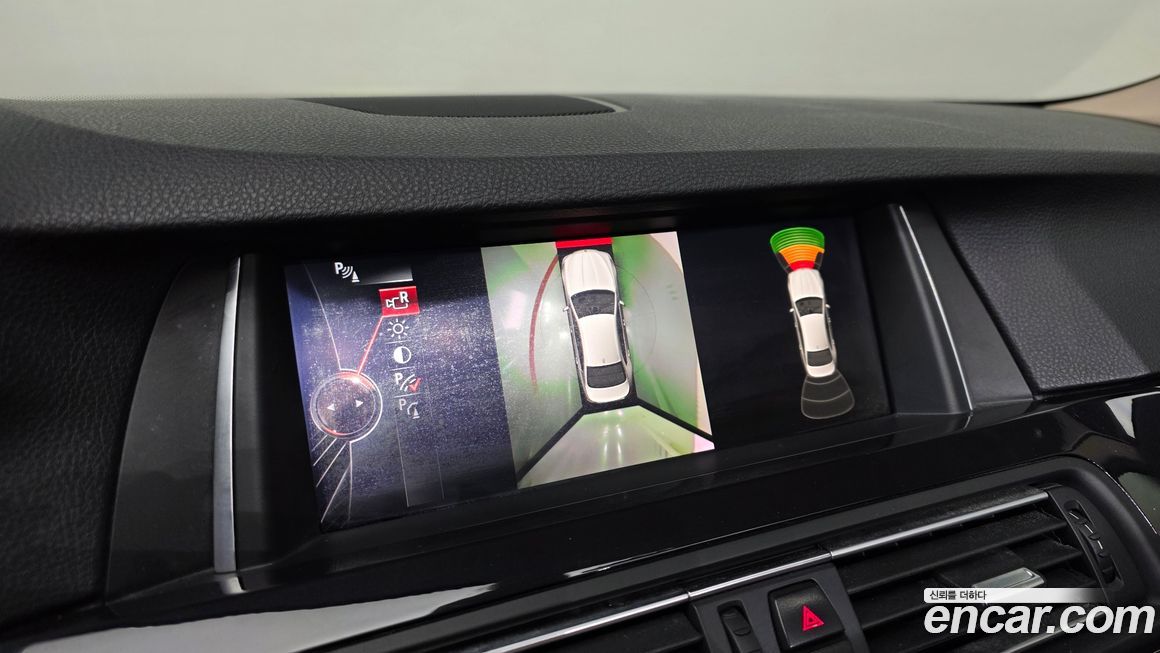 BMW 5-Series 2016