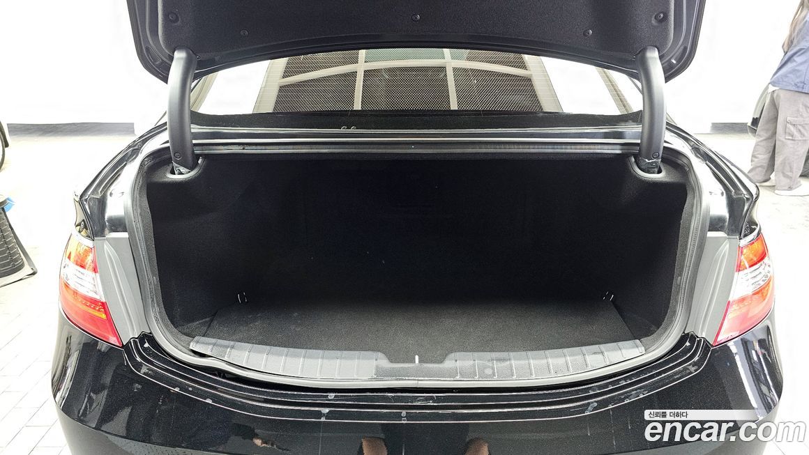 Hyundai Grandeur 2017