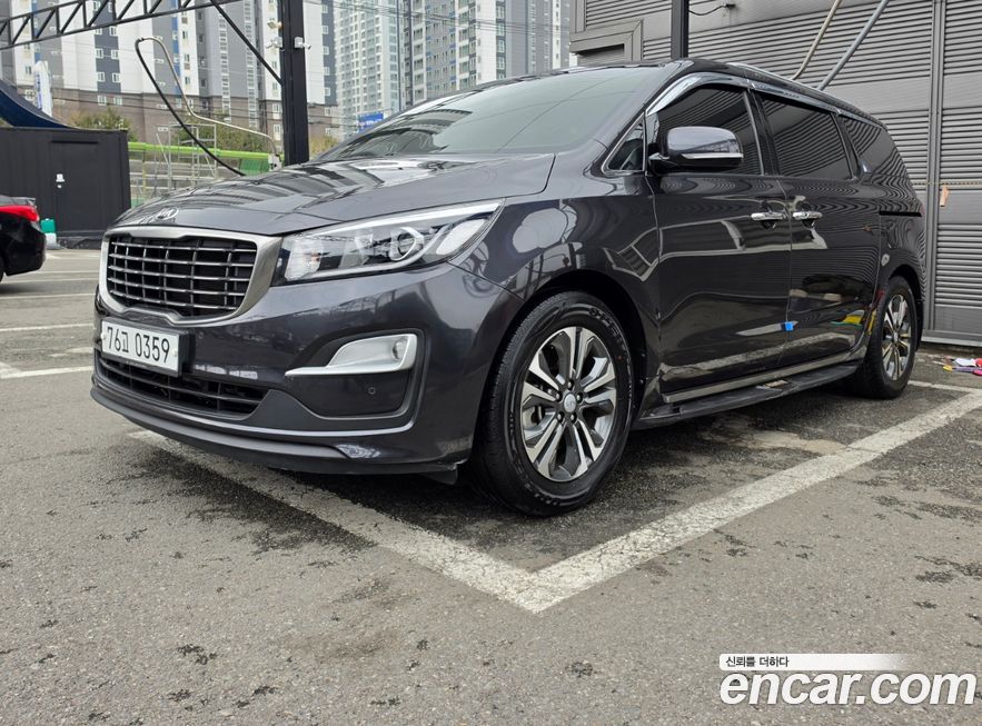 Kia Canival 2020