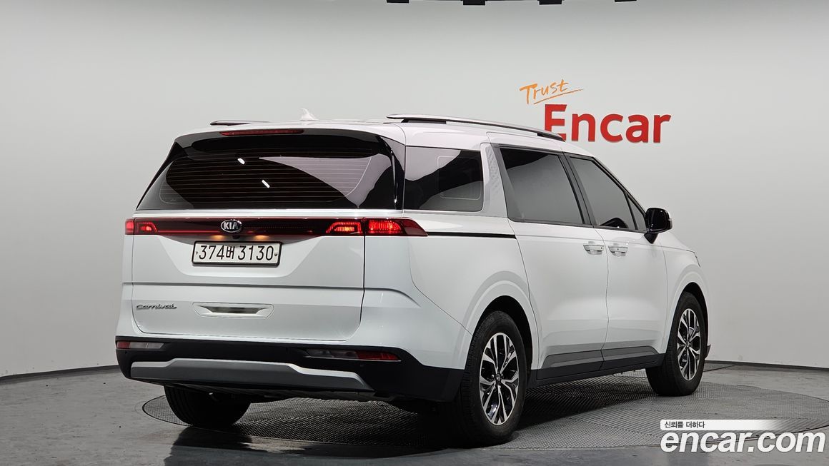 Kia Canival 2021