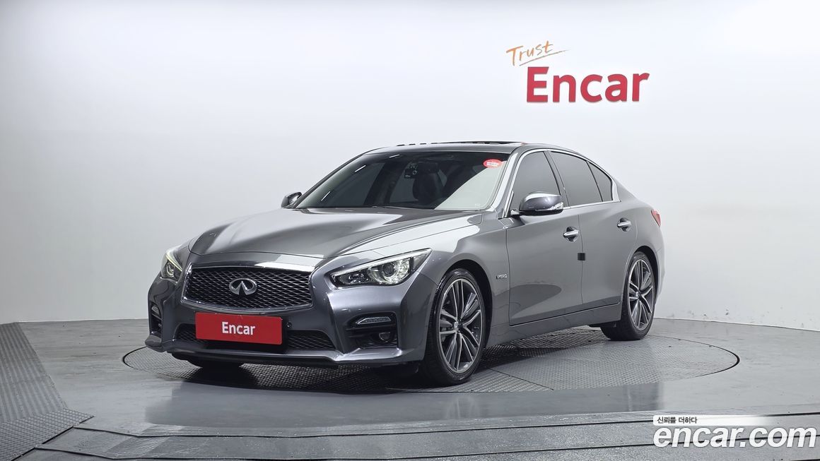 Infiniti Q50 2015