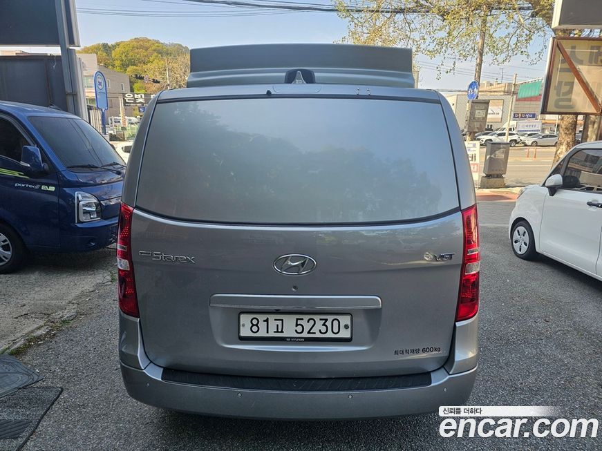 Hyundai Starex 2021